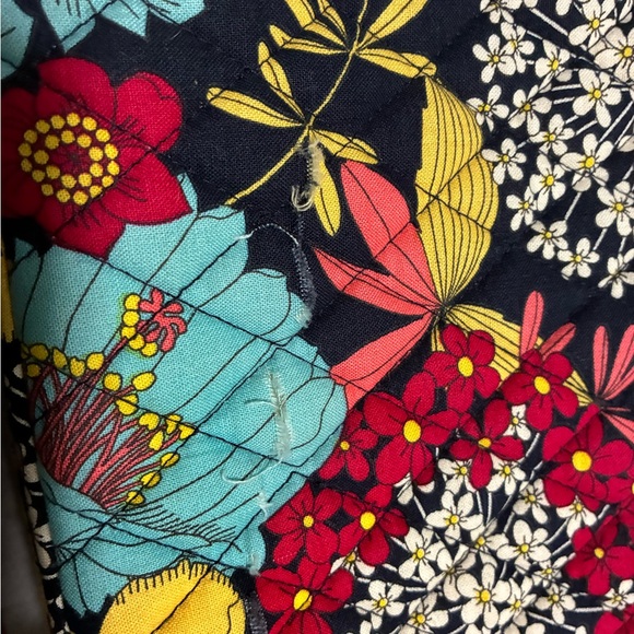 Floral Quilted Vera Bradley Laptop Bag - Picture 3 of 6